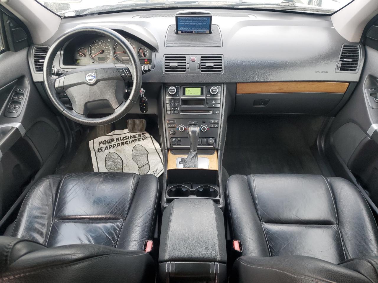 Volv XC90 3.2 Image 10