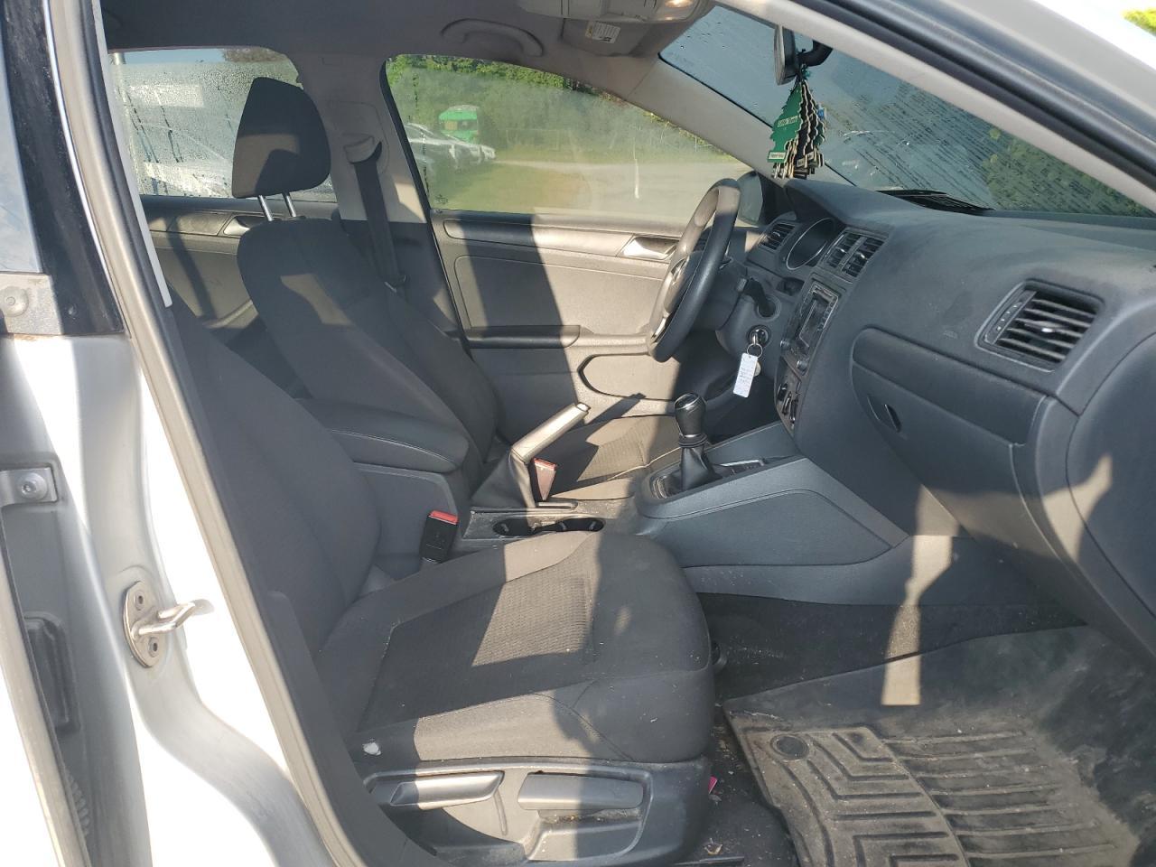 Volk Jetta S Image 6