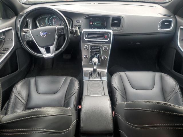 Volv V60 Premier Image 9