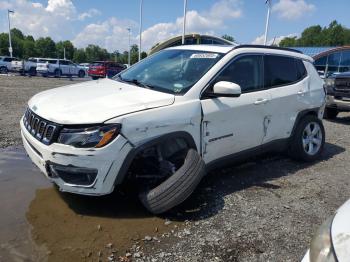  Salvage Jeep Compass