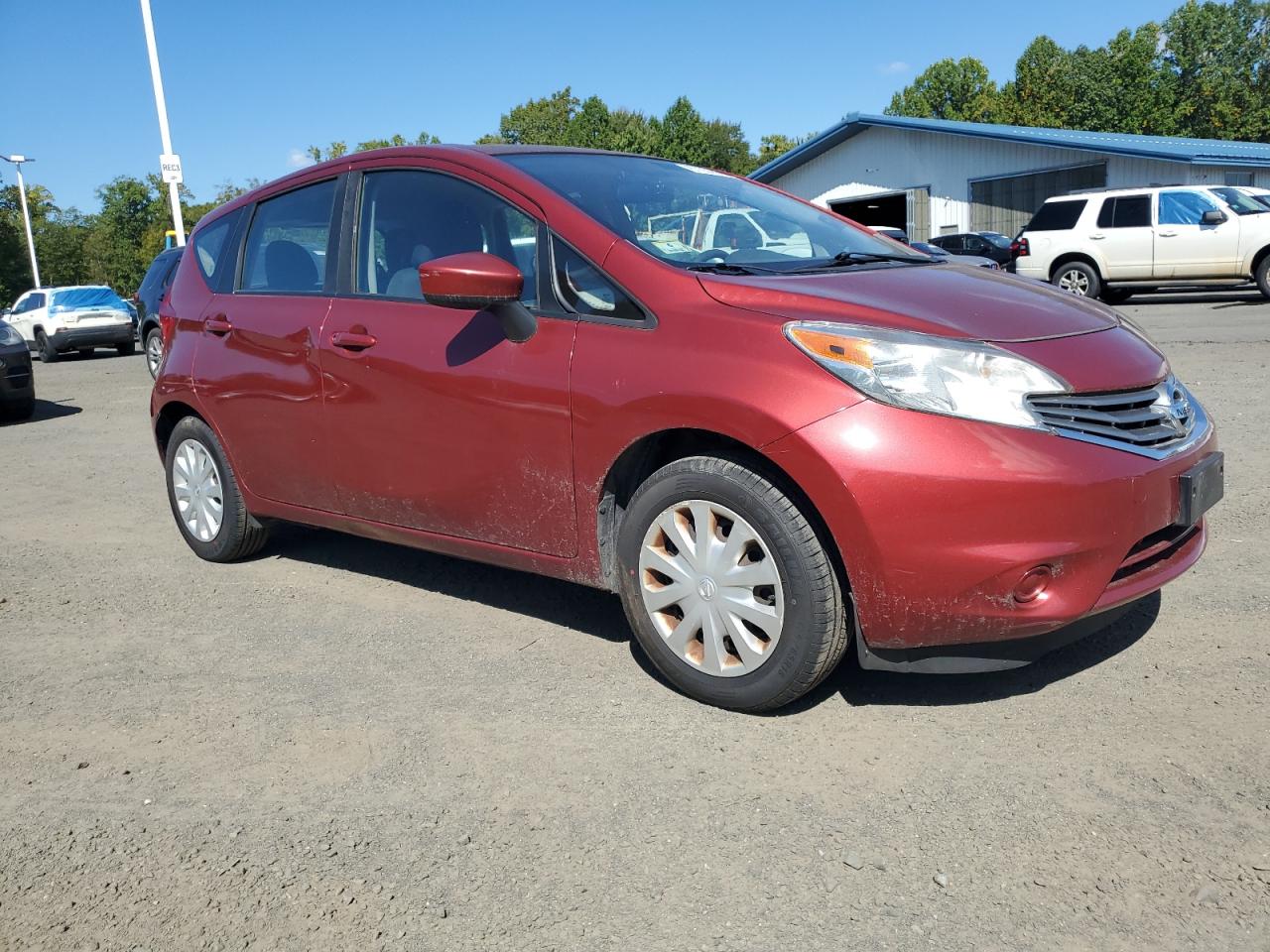 Nissan Versa S Image 11