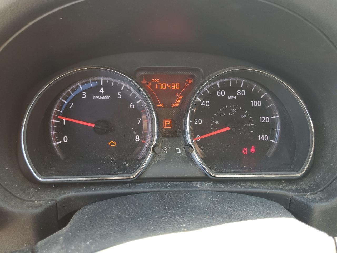 Nissan Versa S Image 5