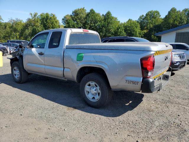 Toyota Tacoma Access Cab Image 2