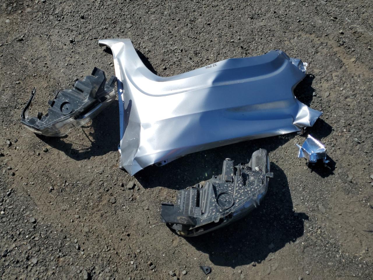 Toyota Tacoma Access Cab Image 4