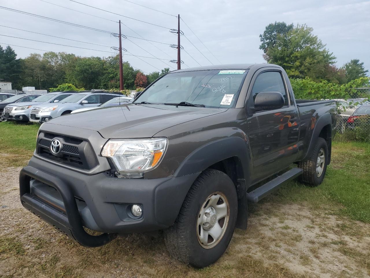 Toyota Tacoma Image 2
