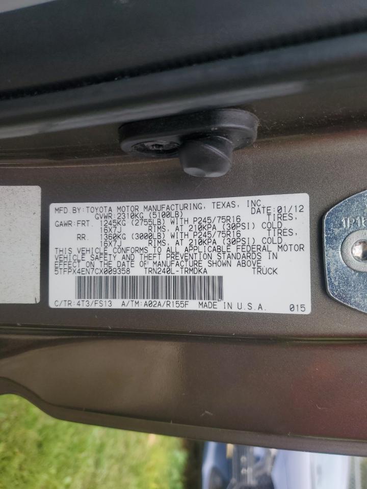 Toyota Tacoma Image 10