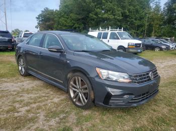  Salvage Volk Passat