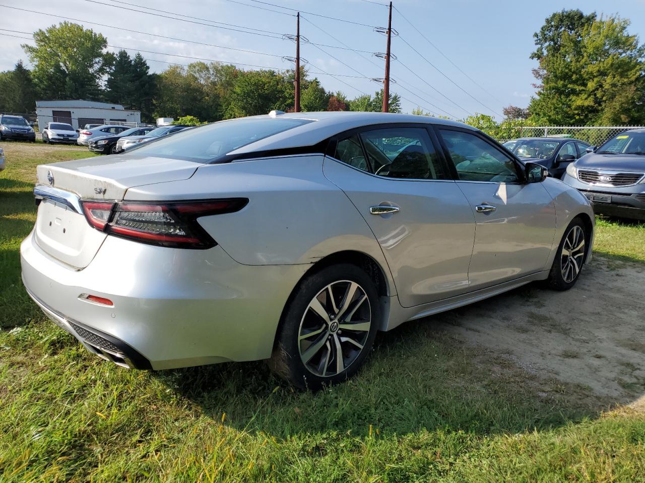 Nissan Maxima Sv Image 10