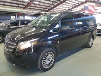  Salvage Mercedes-Benz Metris