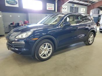 Salvage Porsche Cayenne
