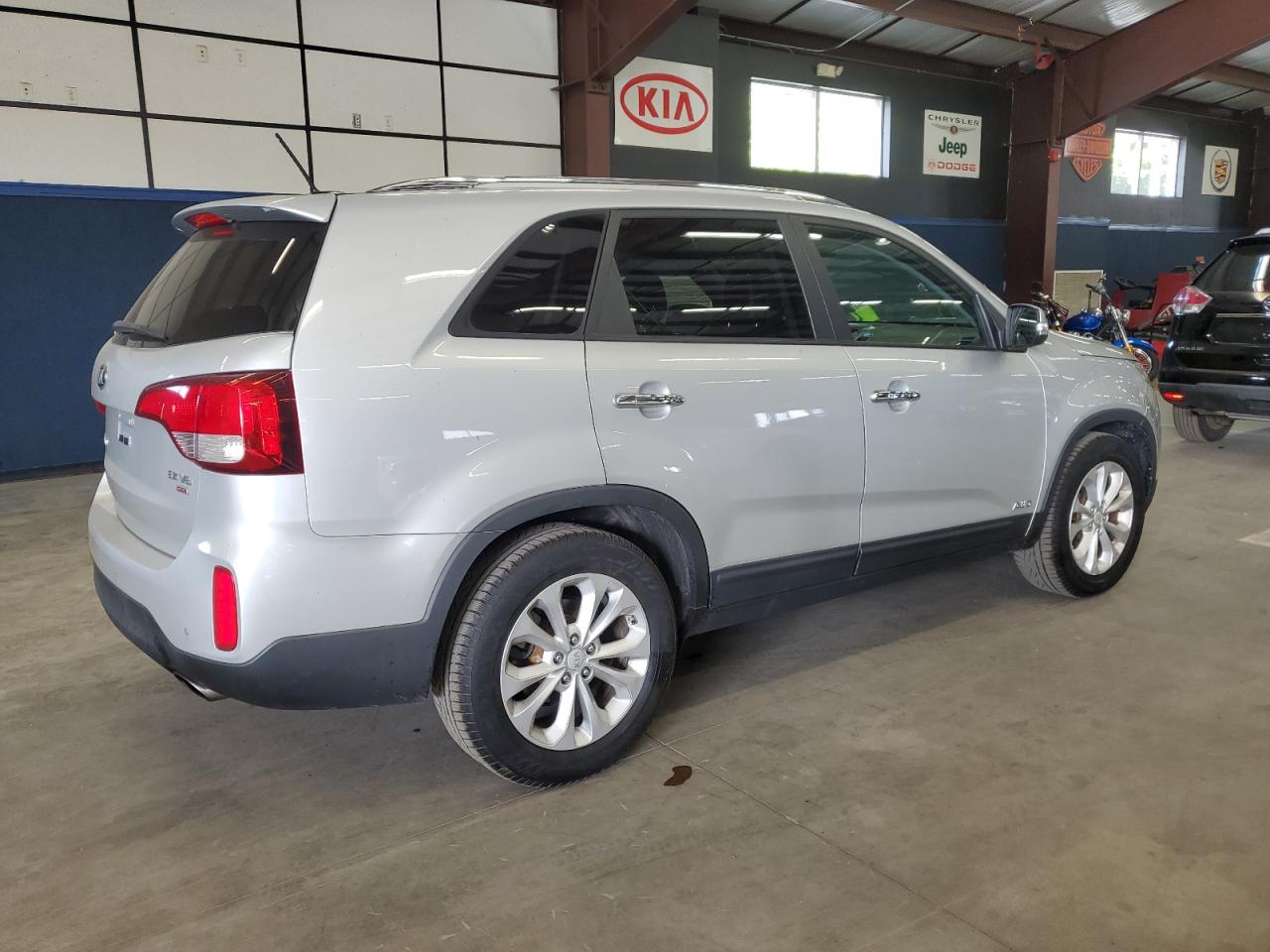 Kia Sorento Ex Image 11