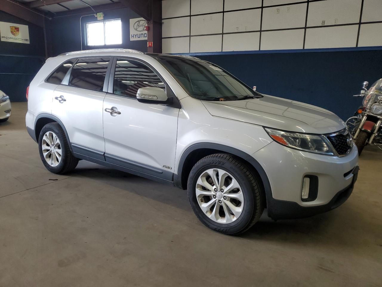 Kia Sorento Ex Image 10