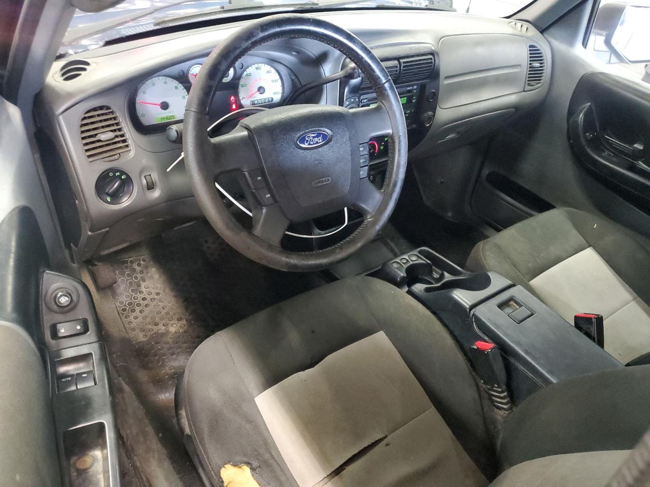 Ford Ranger Super Cab Image 2