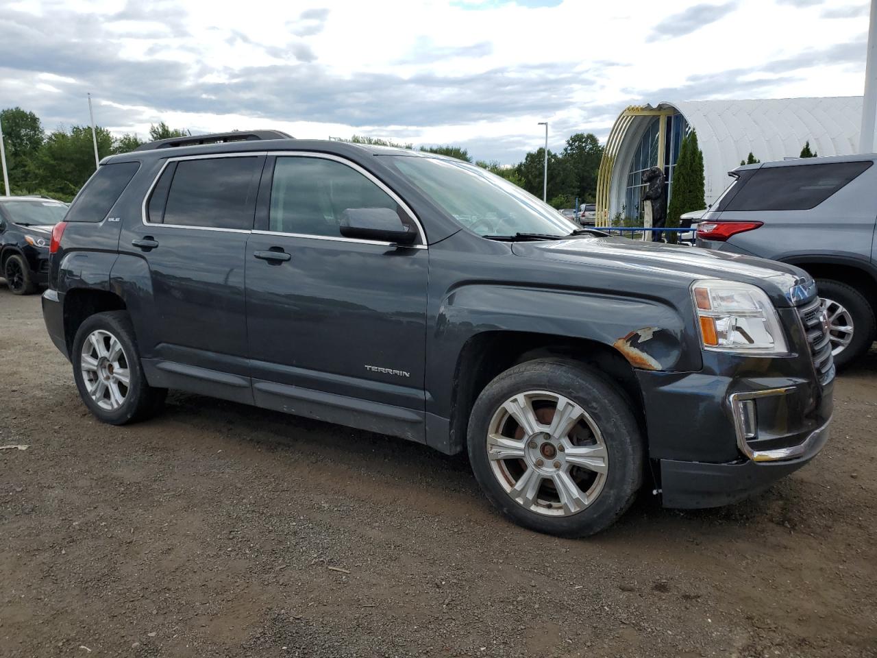 GMC Terrain Sle Image 3