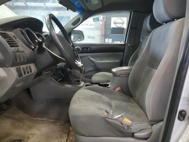 Toyota Tacoma Access Cab Image 12