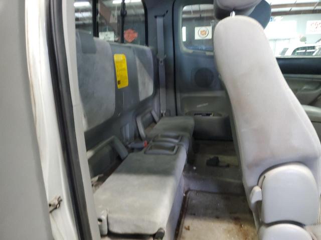 Toyota Tacoma Access Cab Image 6
