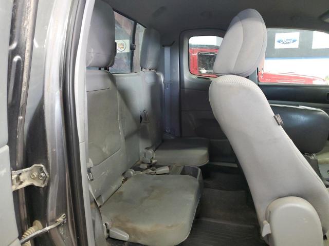 Toyota Tacoma Access Cab Image 11
