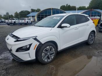  Salvage Hyundai KONA