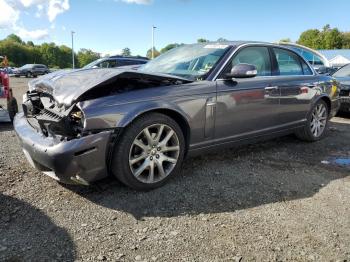  Salvage Jaguar Xj8