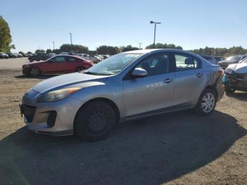  Salvage Mazda 3