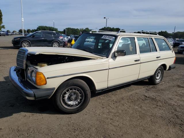  Salvage Mercedes-Benz 300-Class