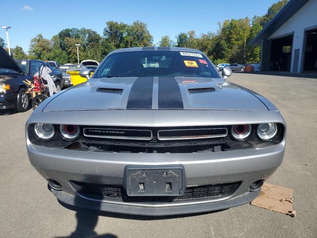 Dodge Challenger Sxt Image 6