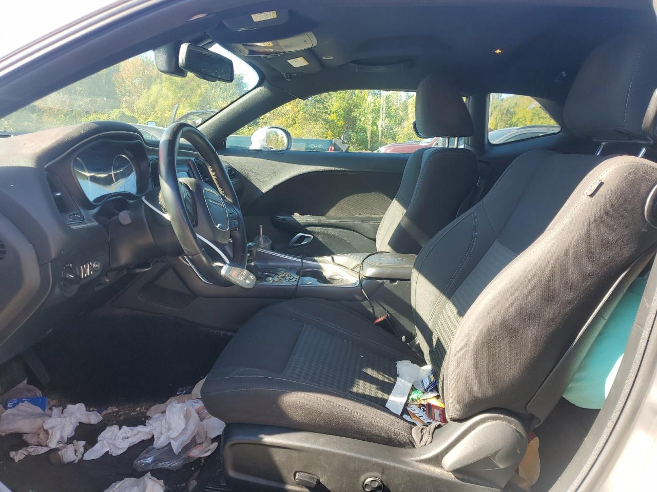 Dodge Challenger Sxt Image 2