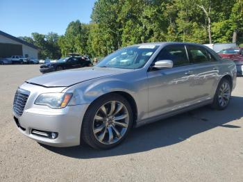  Salvage Chrysler 300
