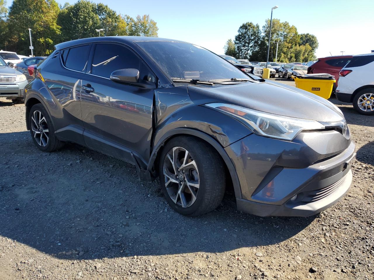 Toyota C-HR Xle Image 6