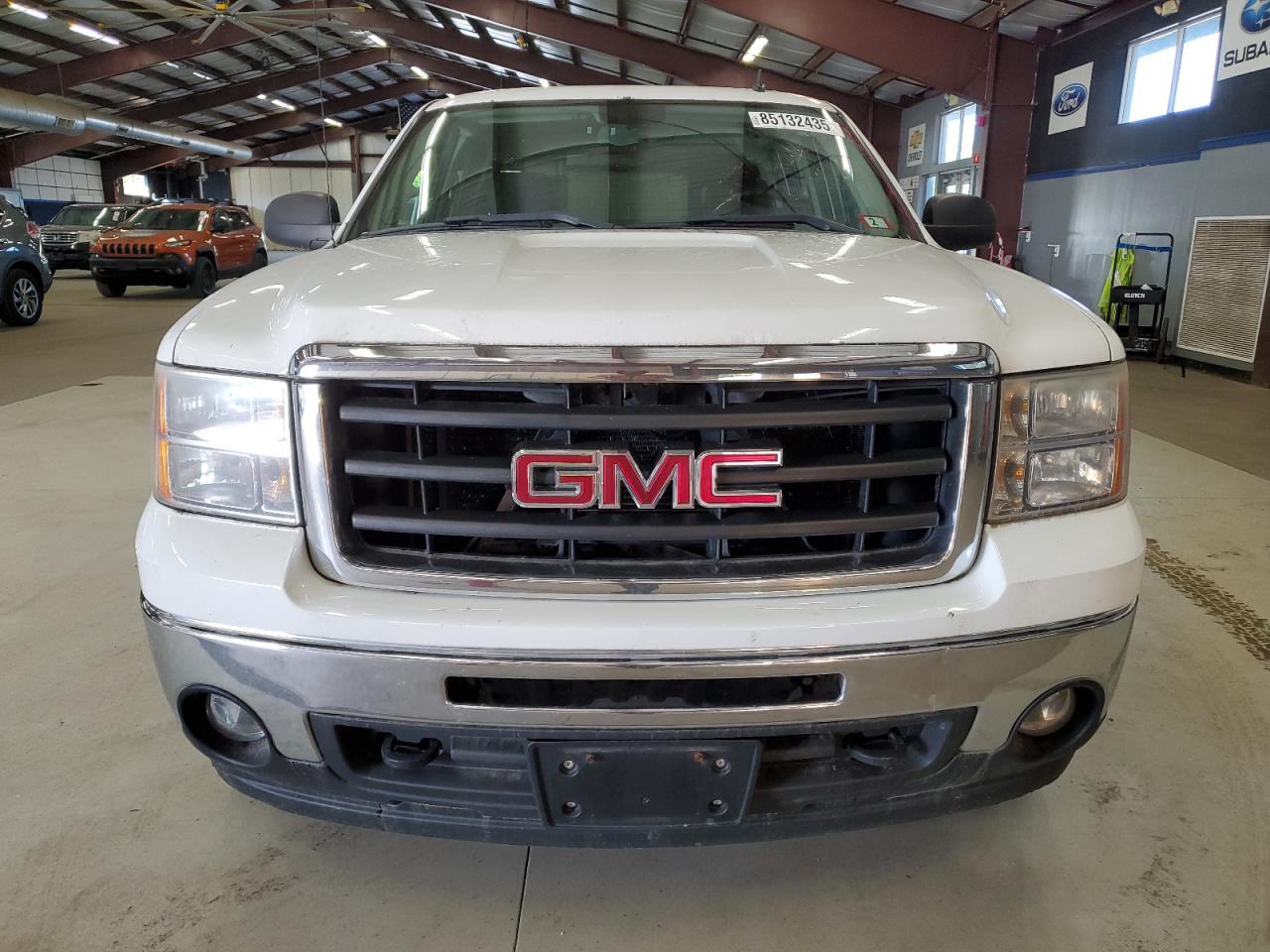 GMC Sierra K1500 Sle Image 11