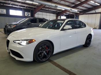 Salvage Alfa Romeo Giulia
