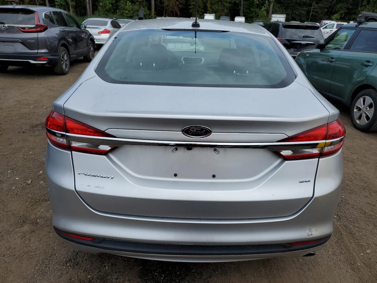 Ford Fusion Se Image 12