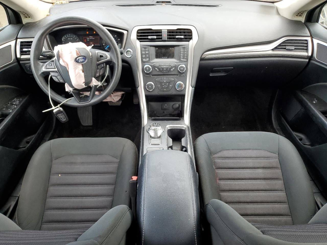 Ford Fusion Se Image 7