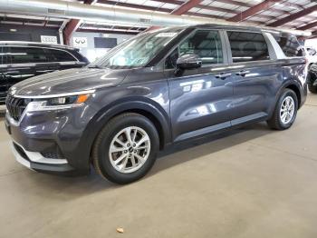  Salvage Kia Carnival