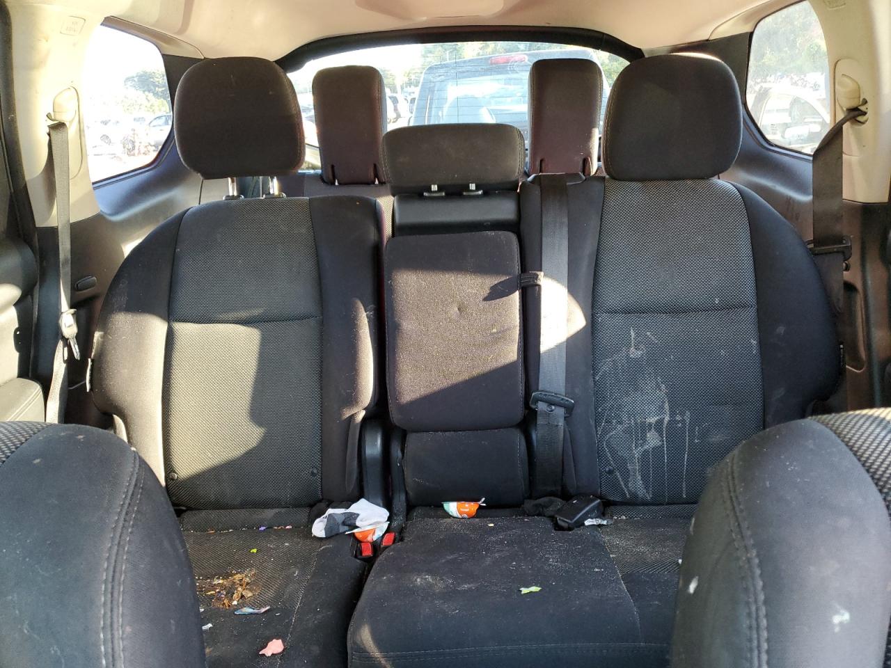 Nissan Pathfinder S Image 7