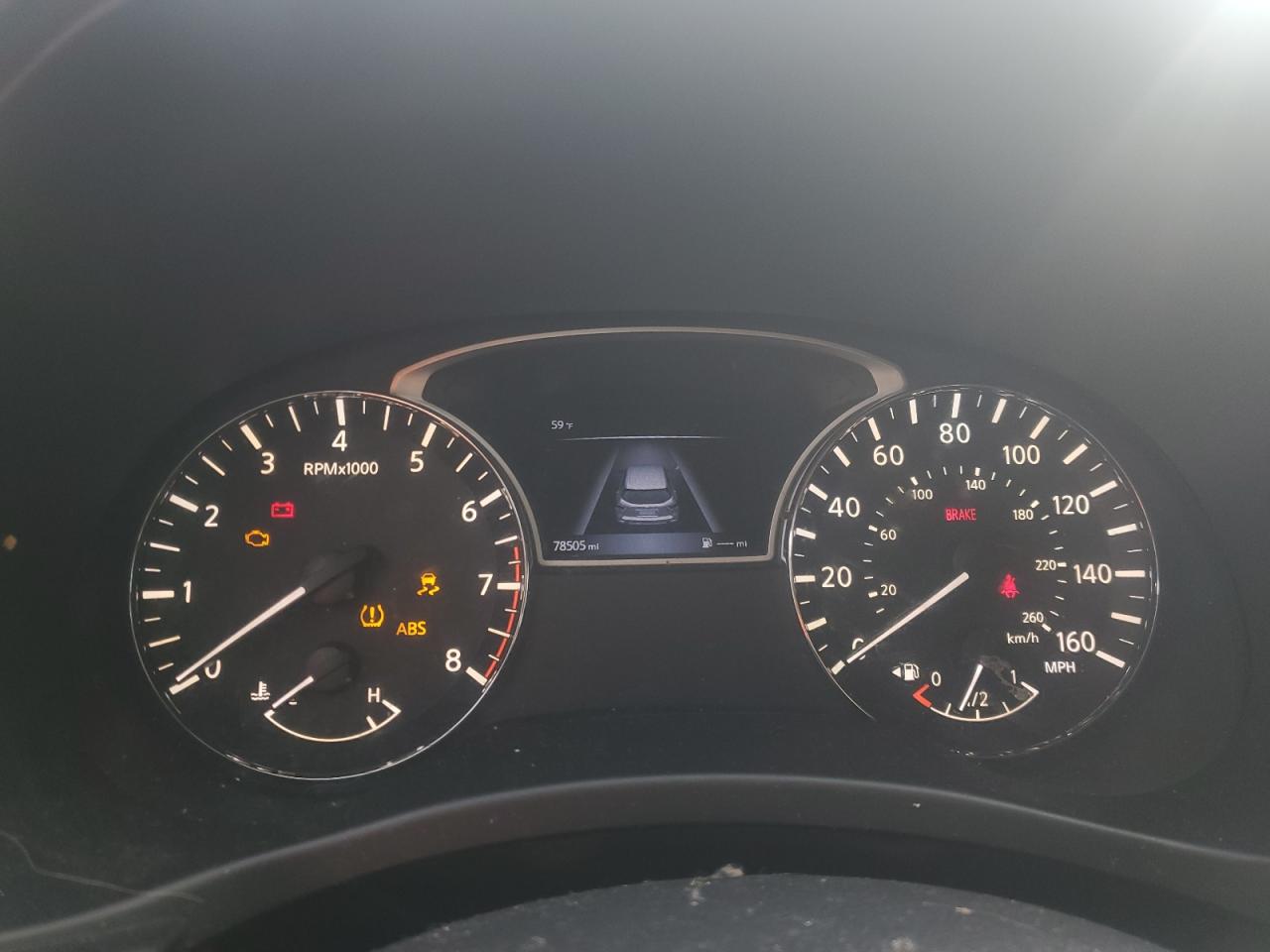 Nissan Pathfinder S Image 13