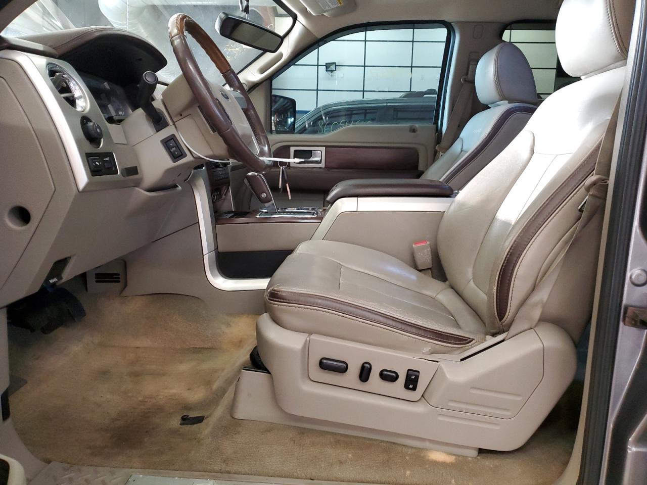 Ford F-150 Supercrew Image 5