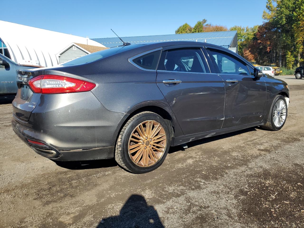 Ford Fusion Se Image 2