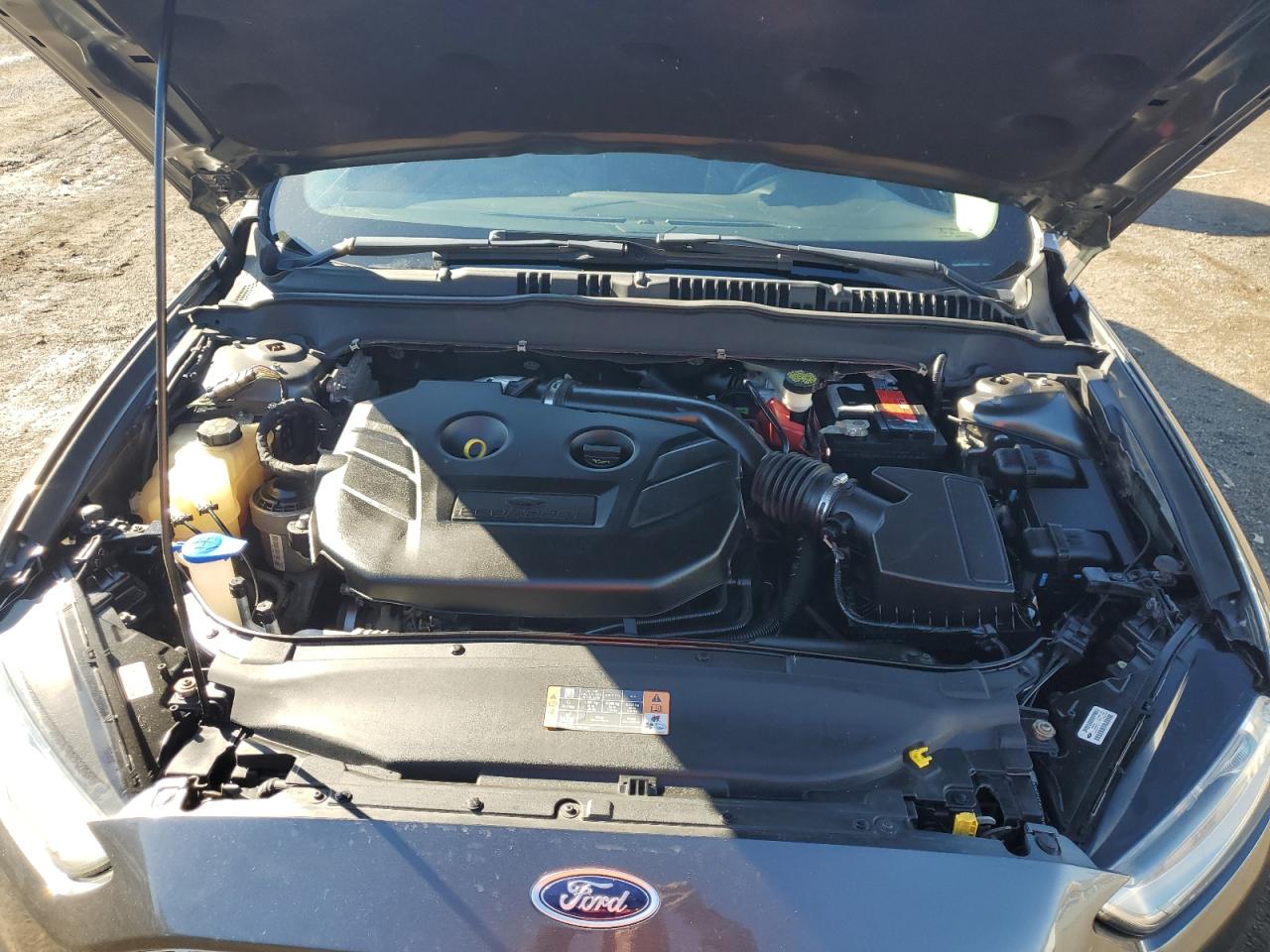 Ford Fusion Se Image 8