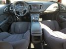 Chrysler 200 Limited Image 11