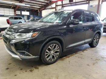  Salvage Mitsubishi Outlander