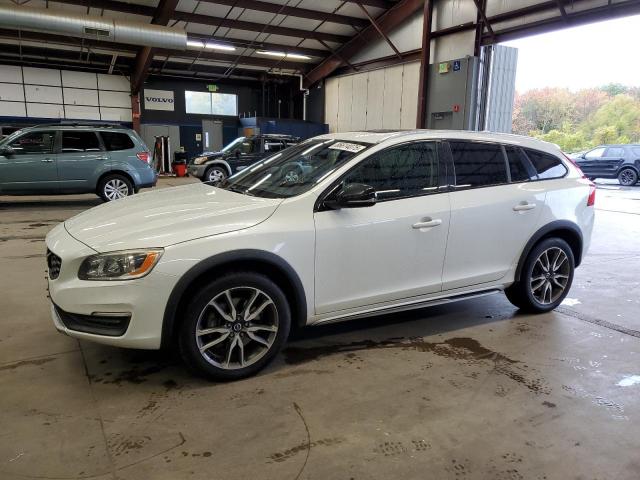  Salvage Volvo V60