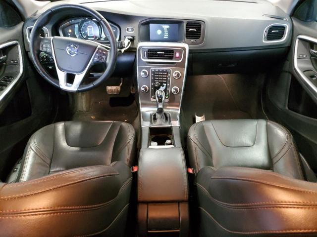 Volv V60 Premier Image 7