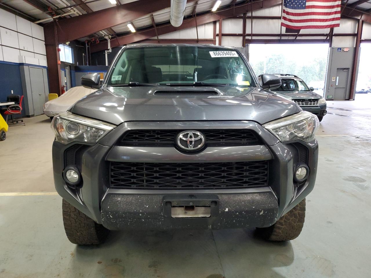 Toyota 4Runner Sr5/sr5 Premium Image 3