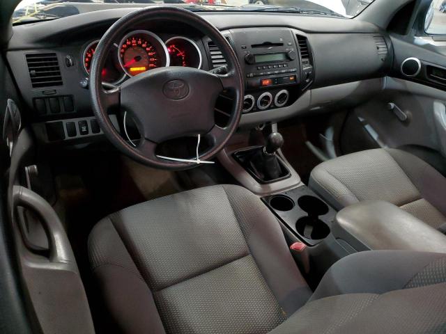 Toyota Tacoma Access Cab Image 11