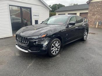  Salvage Maserati Levante