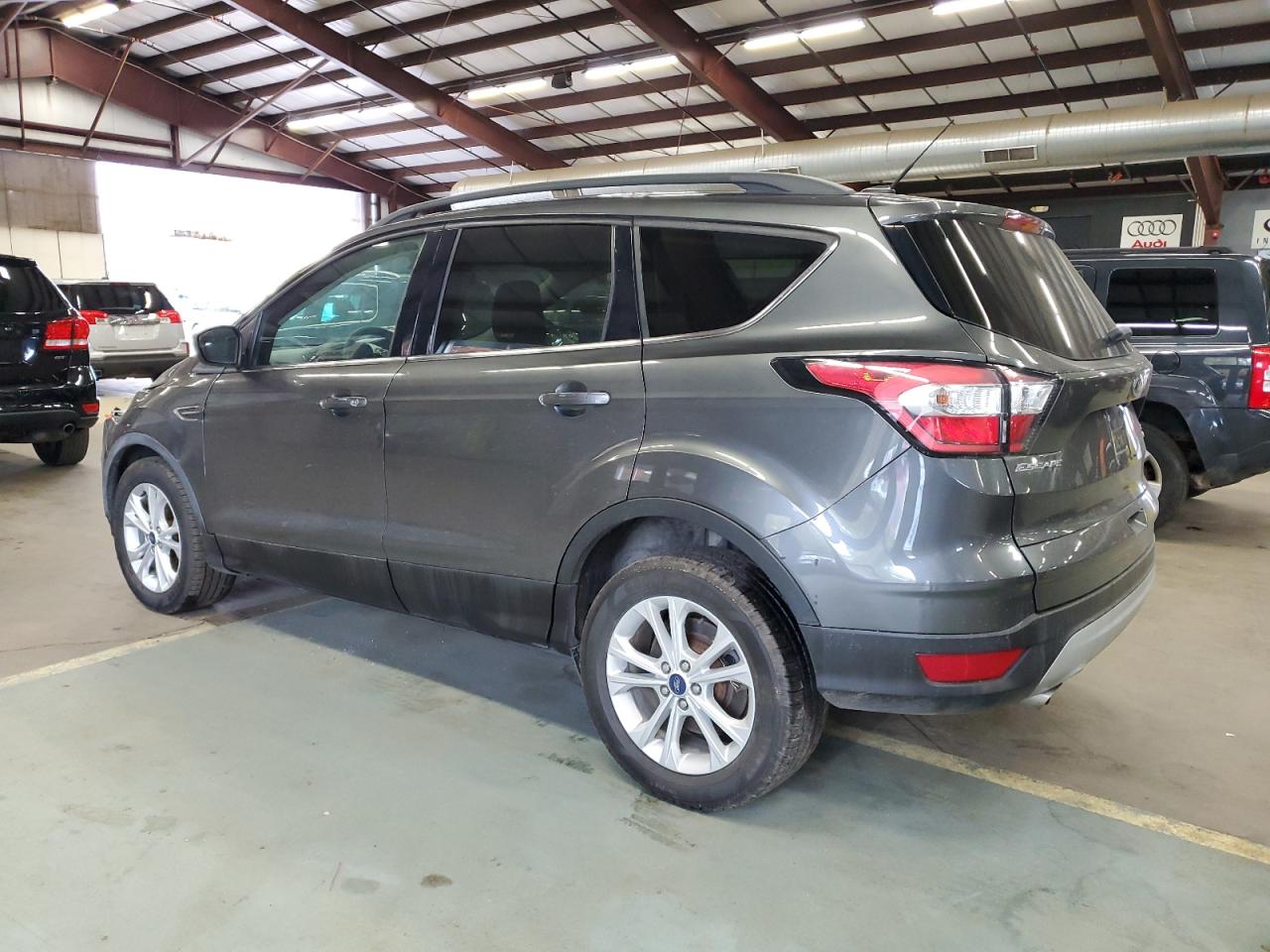 Ford Escape Se Image 8