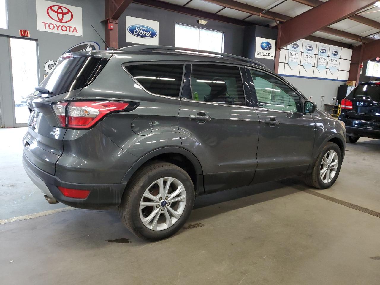 Ford Escape Se Image 9