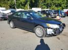 Toyota Camry Base Image 3