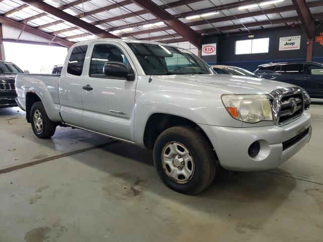 Toyota Tacoma Access Cab Image 10